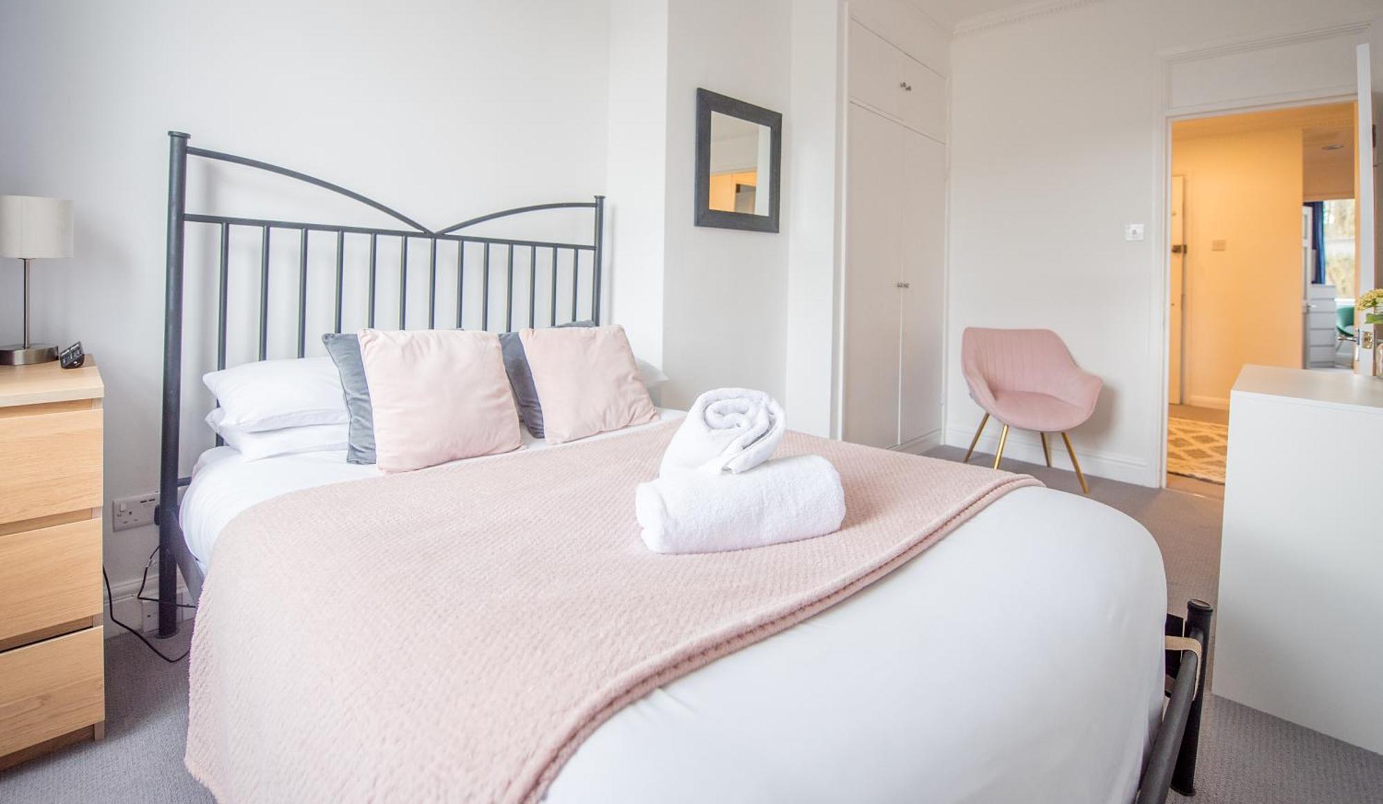 Grosvenor Pad - Lovely 2-Bed Flat - Free On Street Parking Bath Zewnętrze zdjęcie